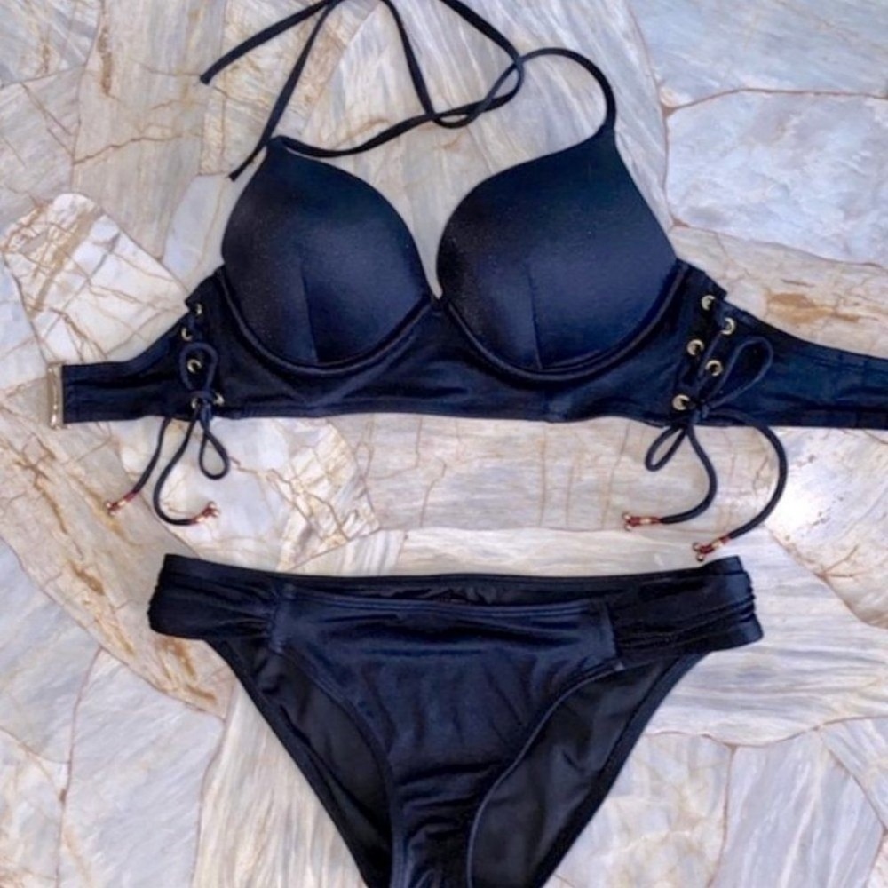 34B Medium  2 Pc Set Rare Victoria's Secret long line bombshell swim top